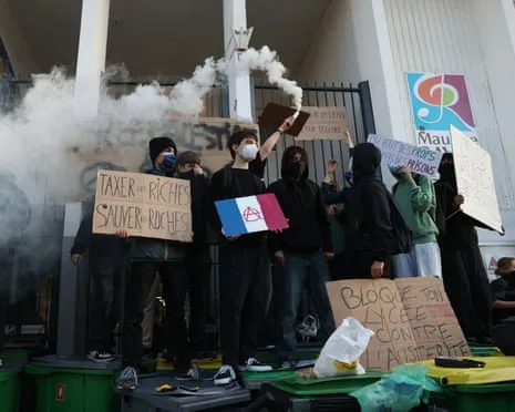 Recently Appointed France's Prime Minister Faces Mounting Pressure as Countrywide Protests Paralyze Schools and Transportation